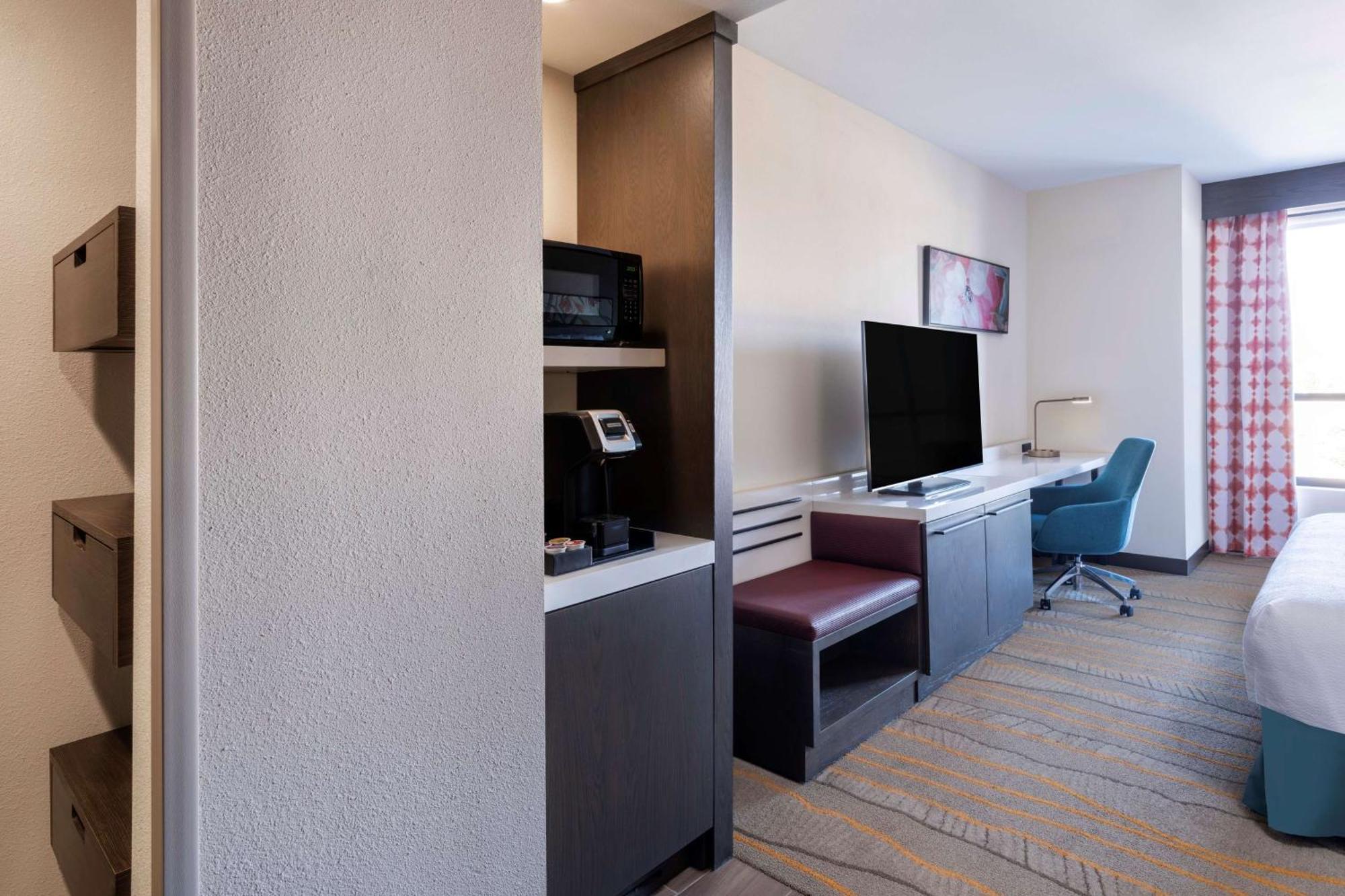 Hilton Garden Inn Pomona, Ca Kültér fotó